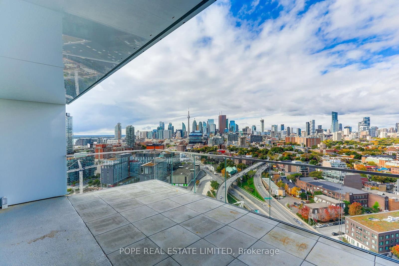 170 Bayview Avenue, Unit 2202
