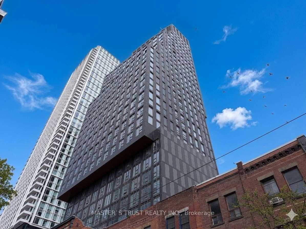 100 Queen Street E, Unit 805