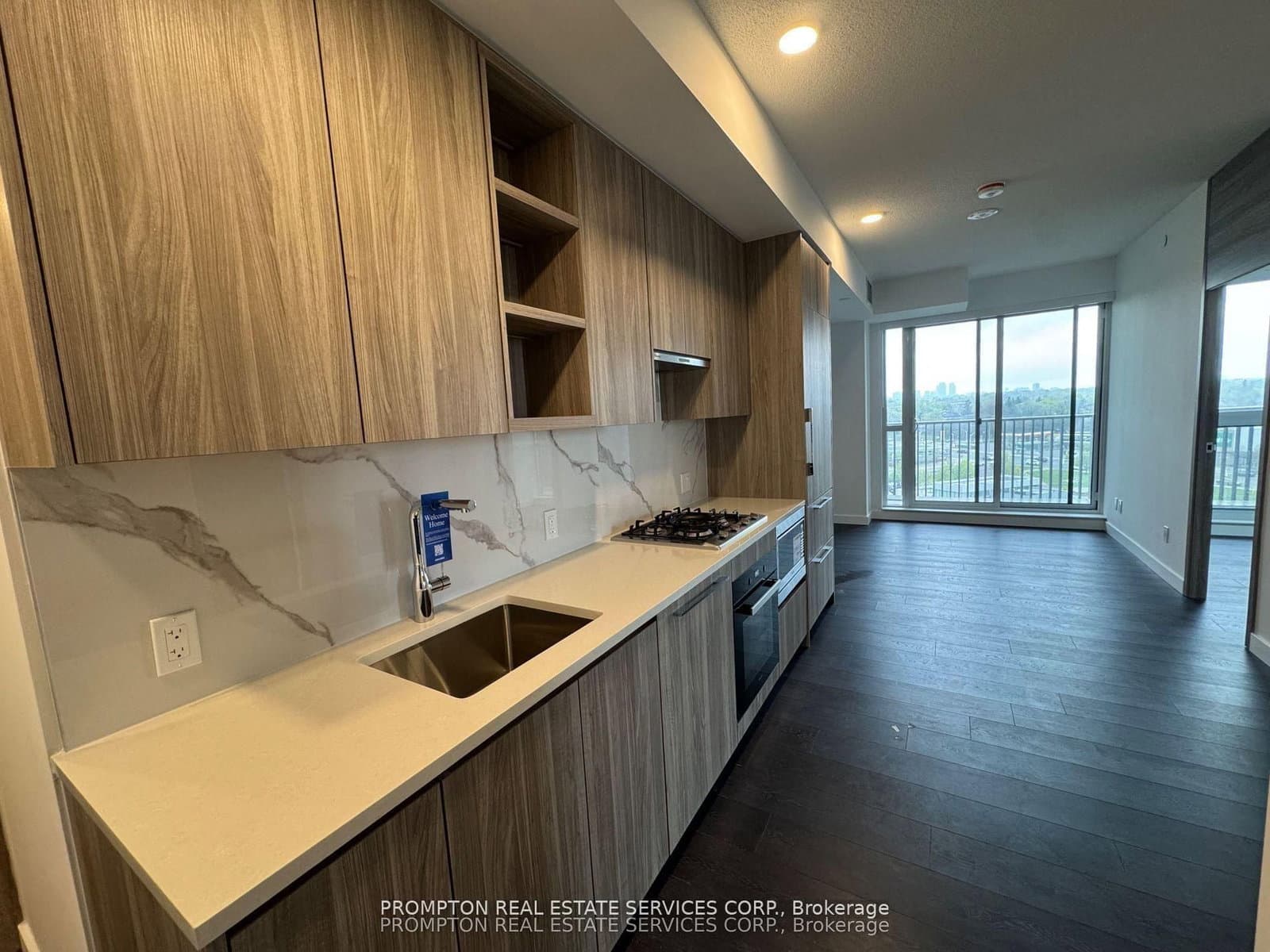 18 Esther Shiner Boulevard, Unit 1905