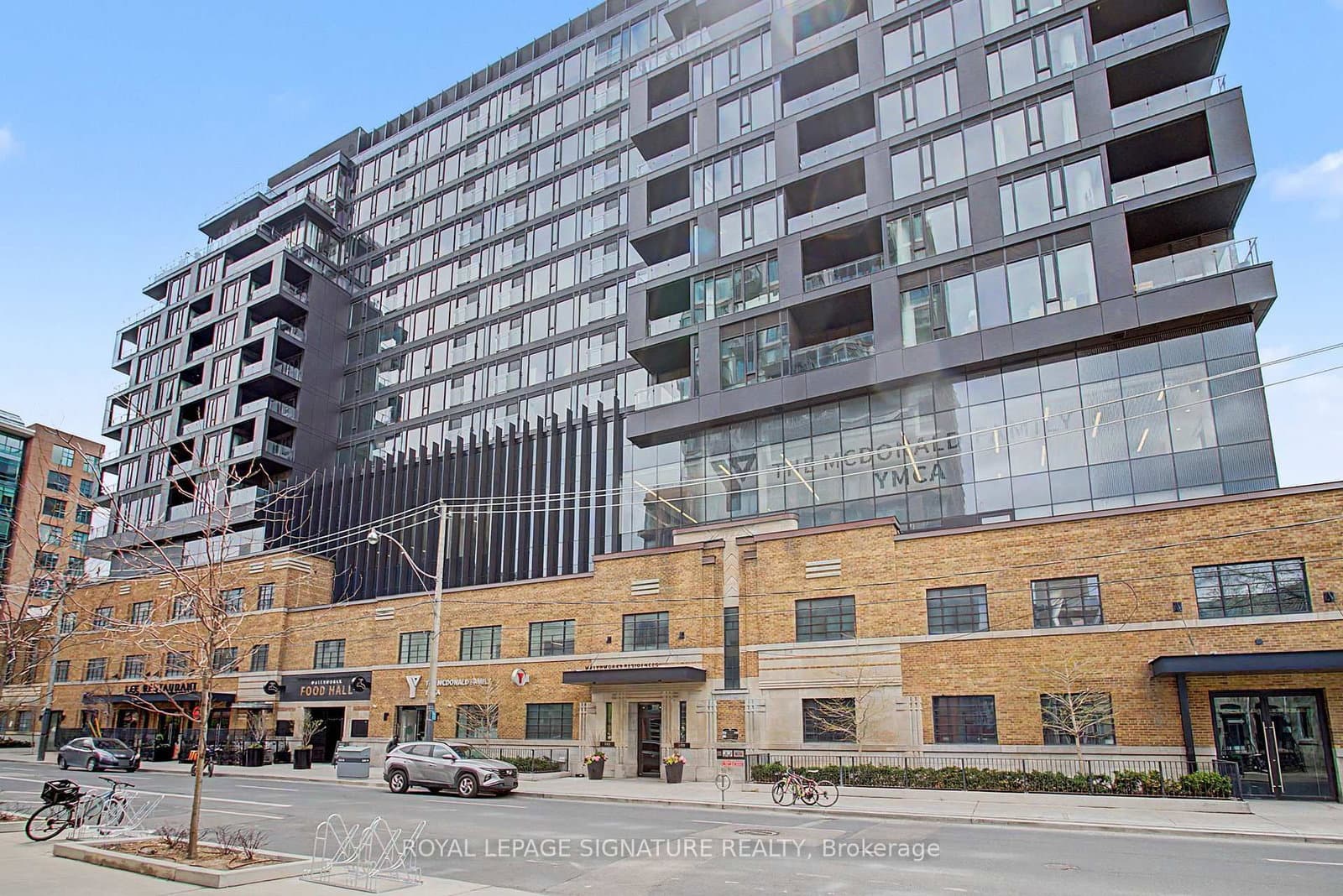 #725 - 505 Richmond Street W