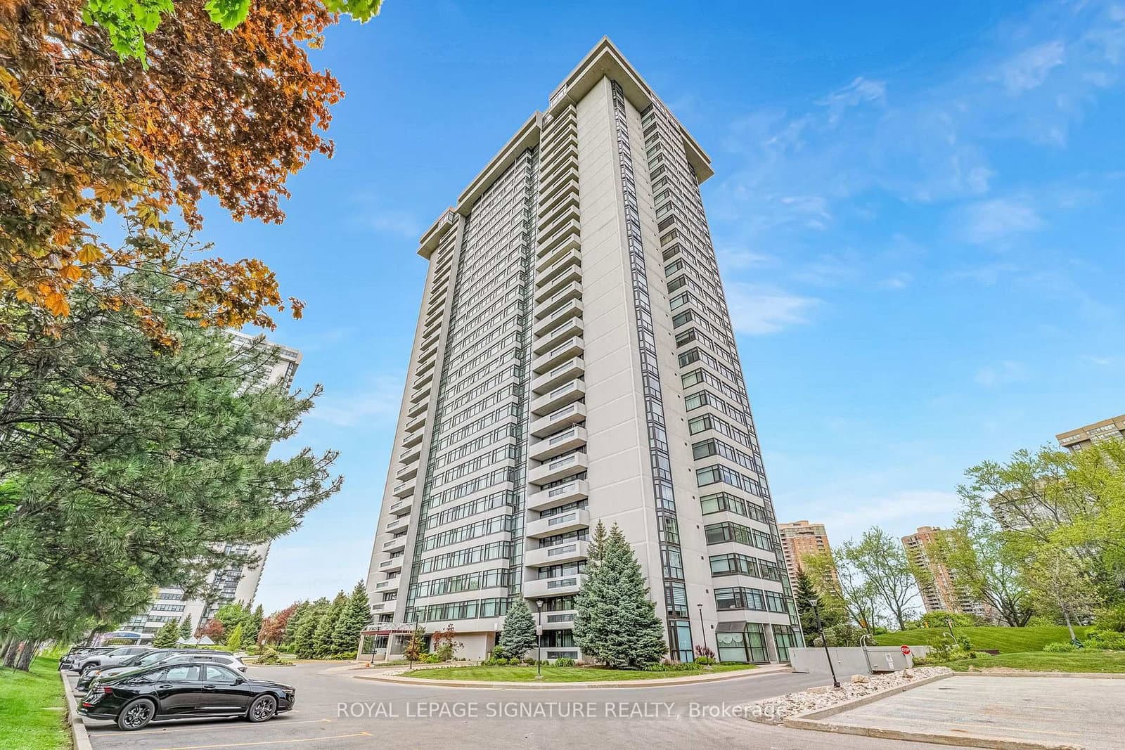 #1907 - 1555 Finch Avenue E