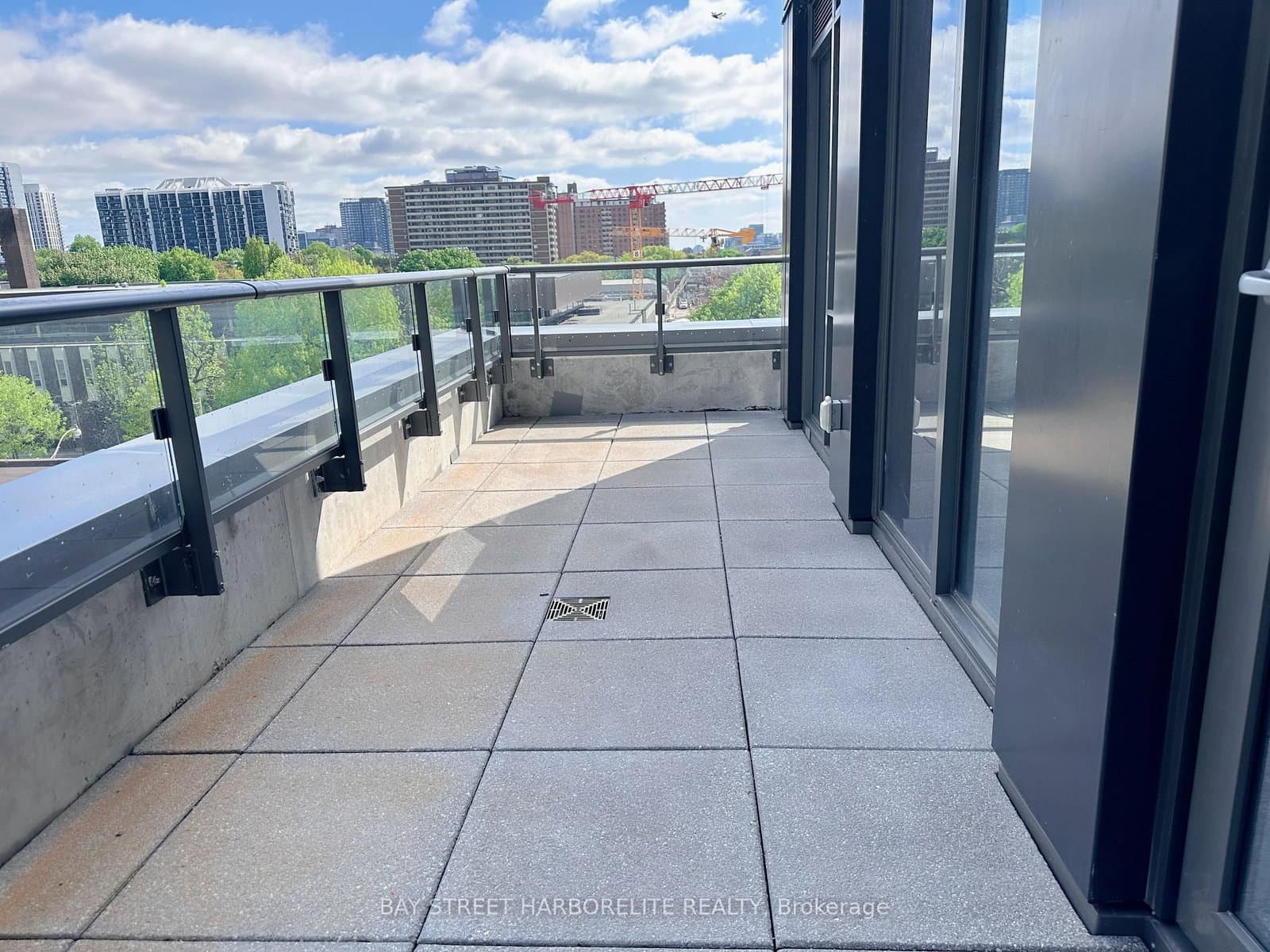 100 Queen Street E, Unit 603