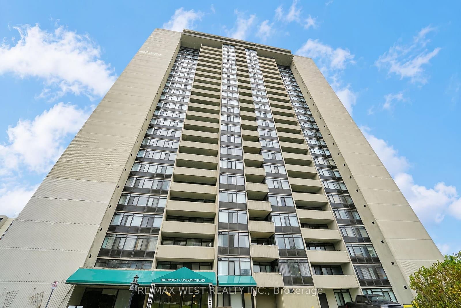 #510 - 3300 Don Mills Road
