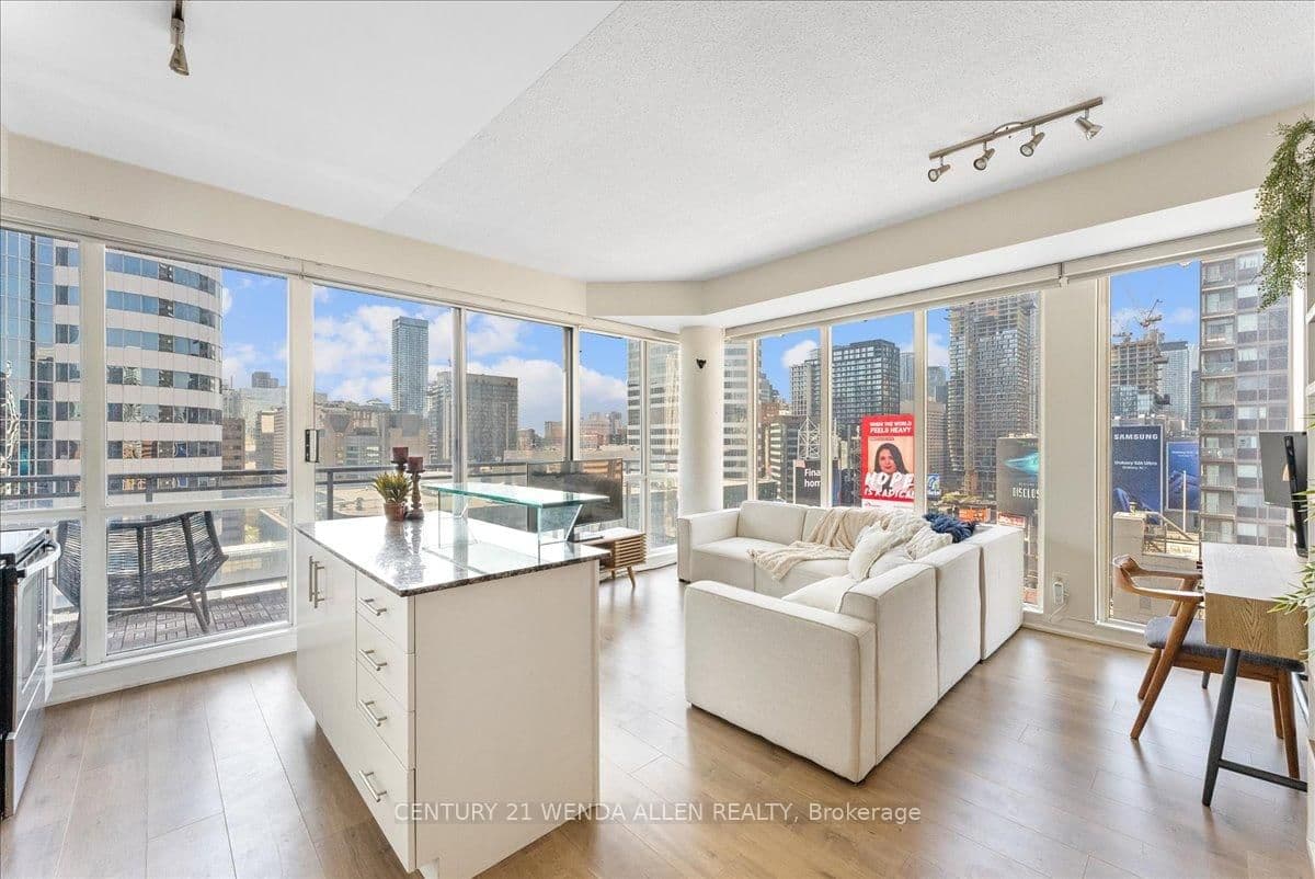 #1709 - 220 Victoria Street