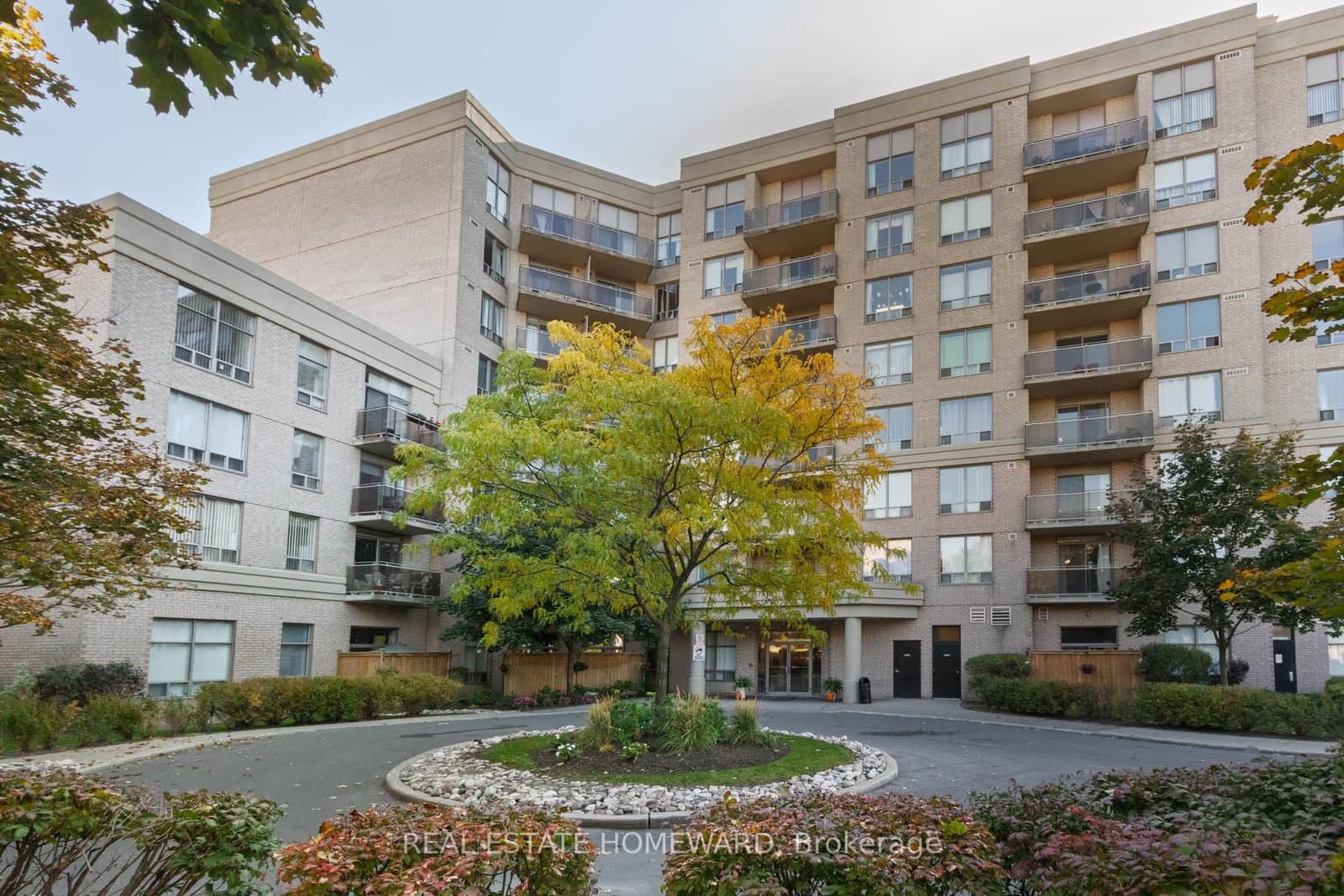 #201 - 1730 Eglinton Avenue E