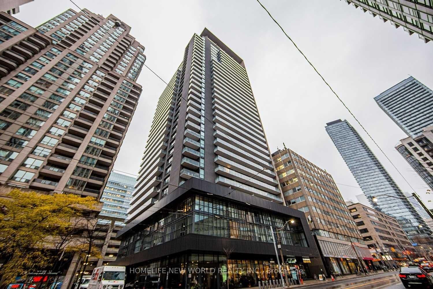 #808 - 770 Bay Street