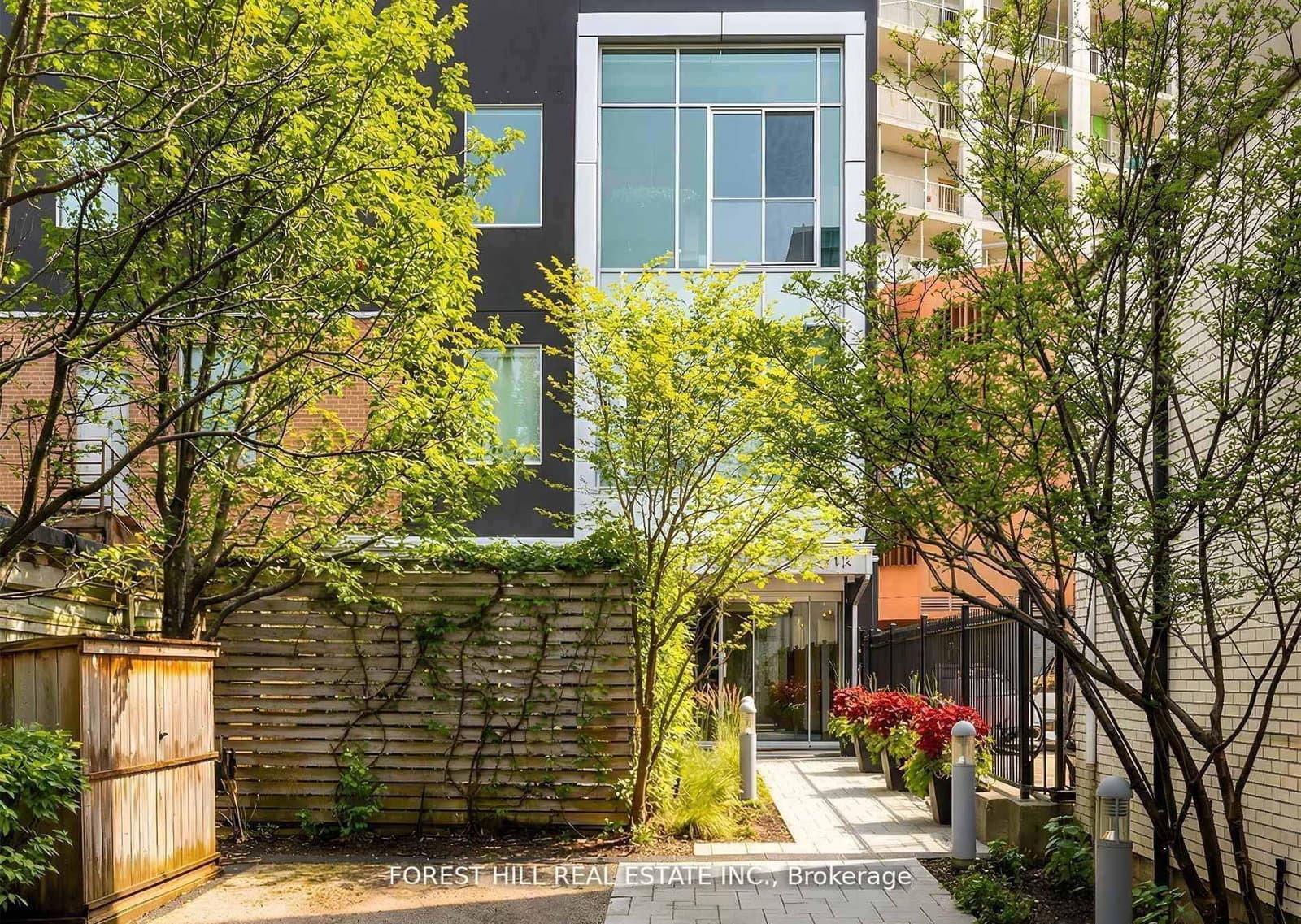 #301 - 113 Dupont Street