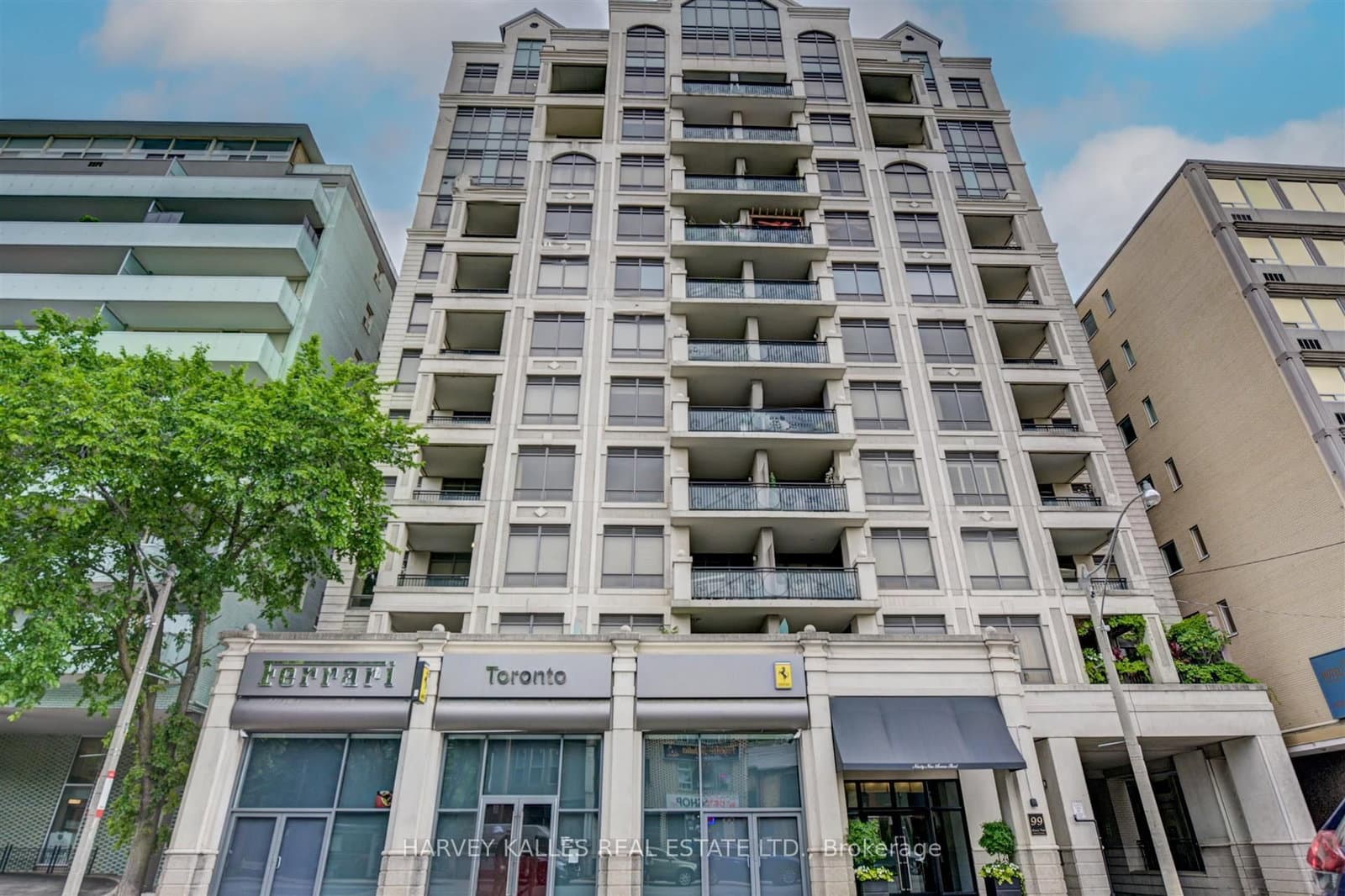 #708 - 99 Avenue Road