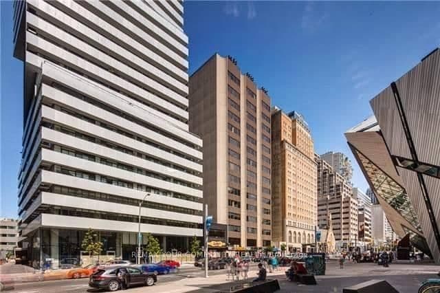 #2006 - 200 Bloor Street W