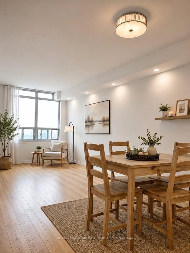 #1908 - 8 Hillcrest Avenue