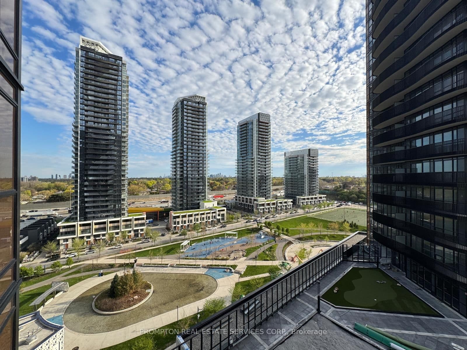 68 Esther Shiner Boulevard, Unit 1203
