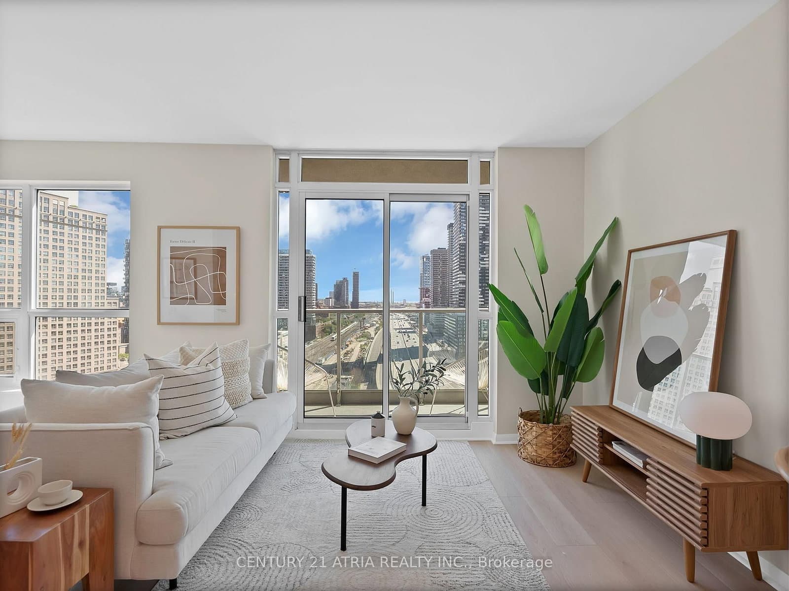 #1806 - 18 Yonge Street