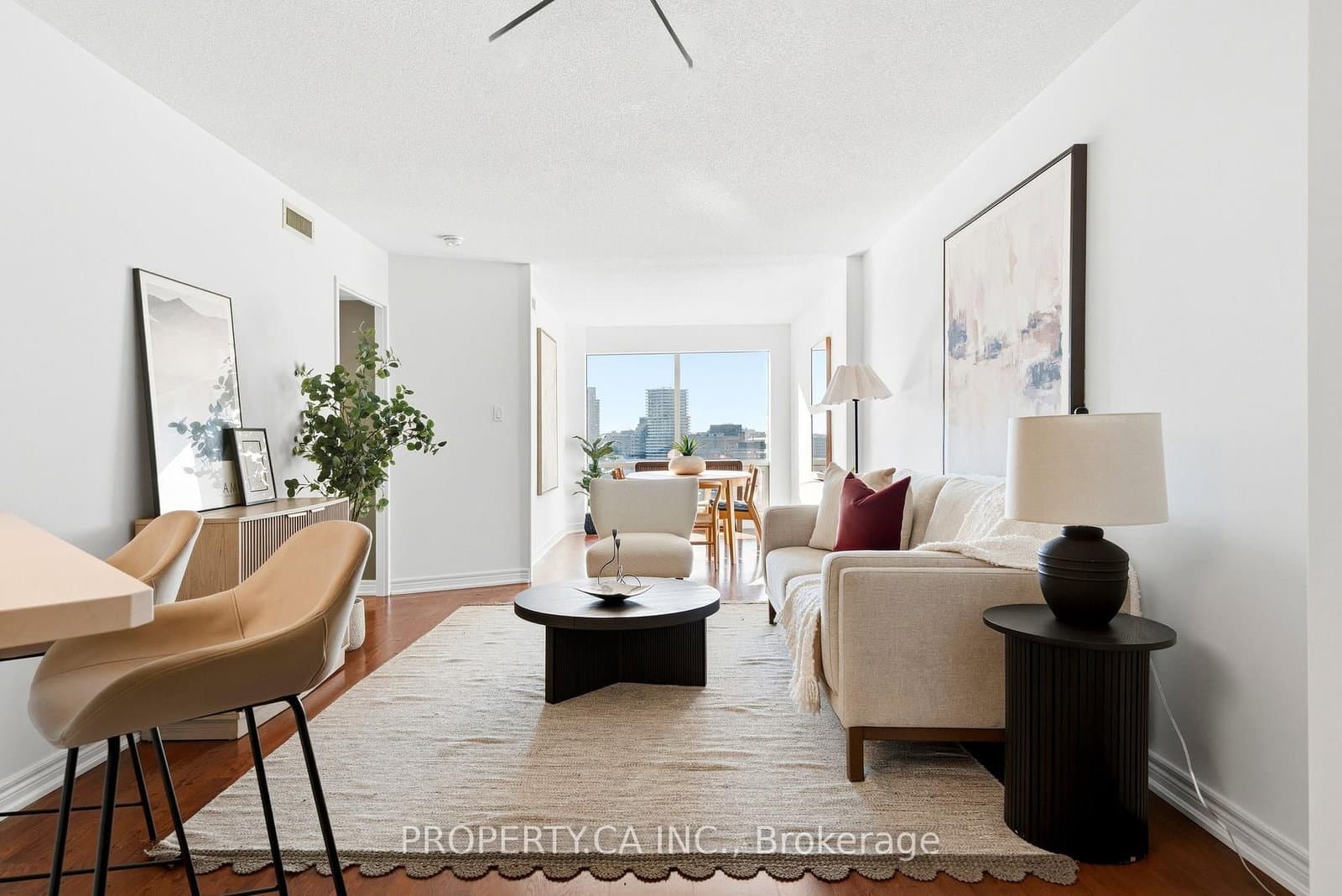 ##2101 - 1001 Bay Street
