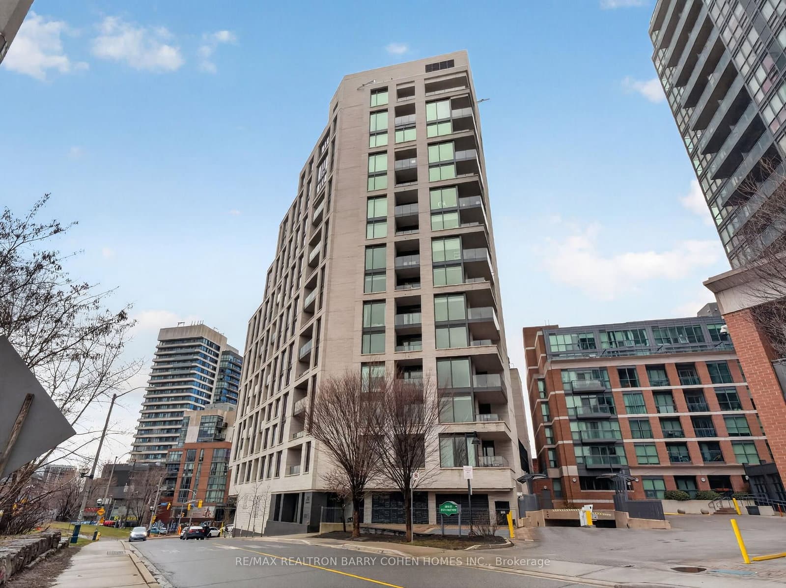 #704 - 200 Sudbury Street