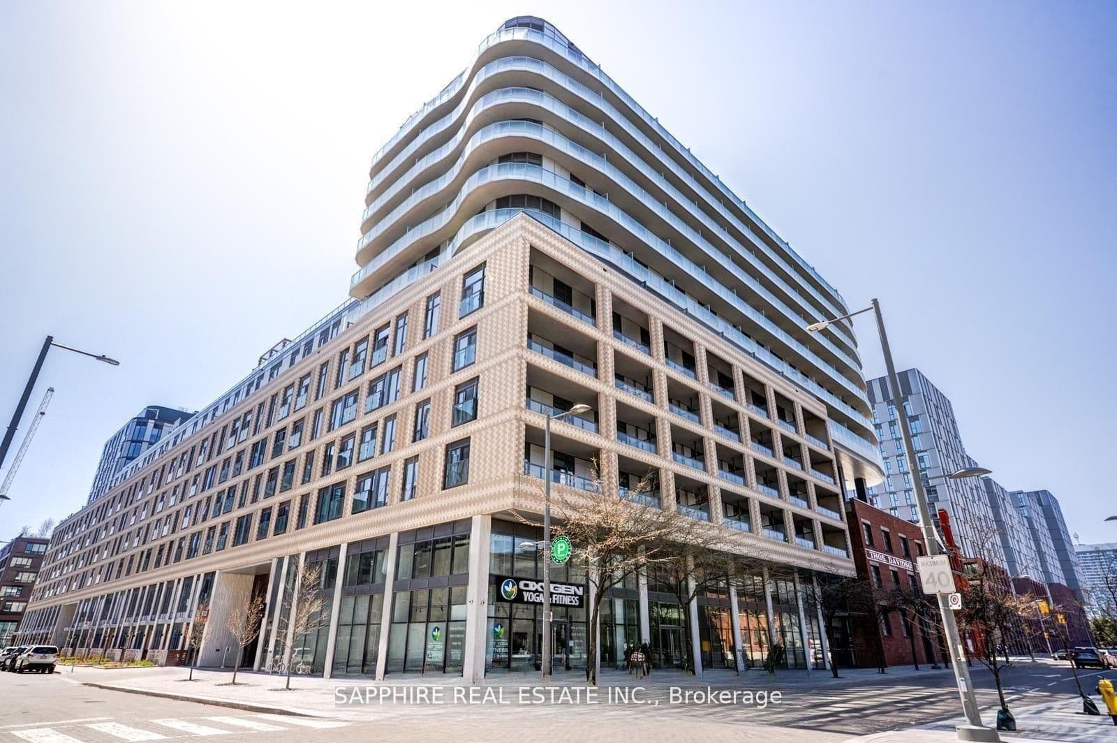 #414 - 425 Front Street E