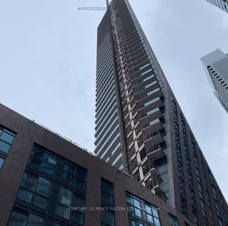 99 John Street, Unit 1007