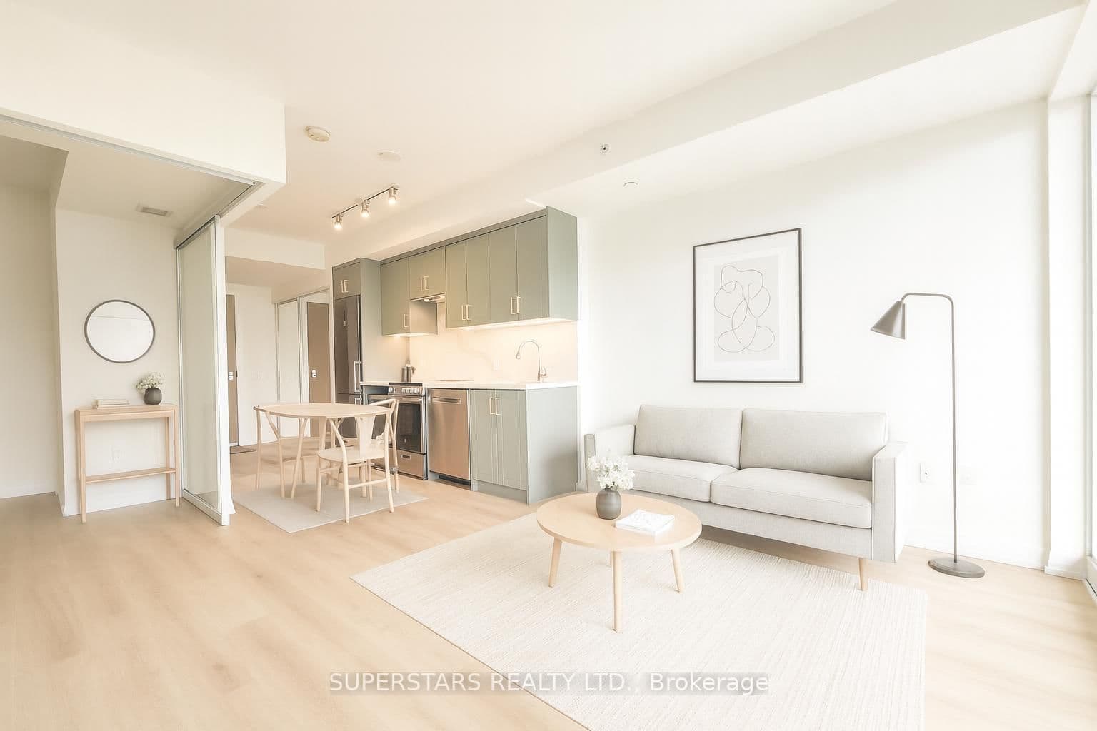 #2209 - 251 Jarvis Street