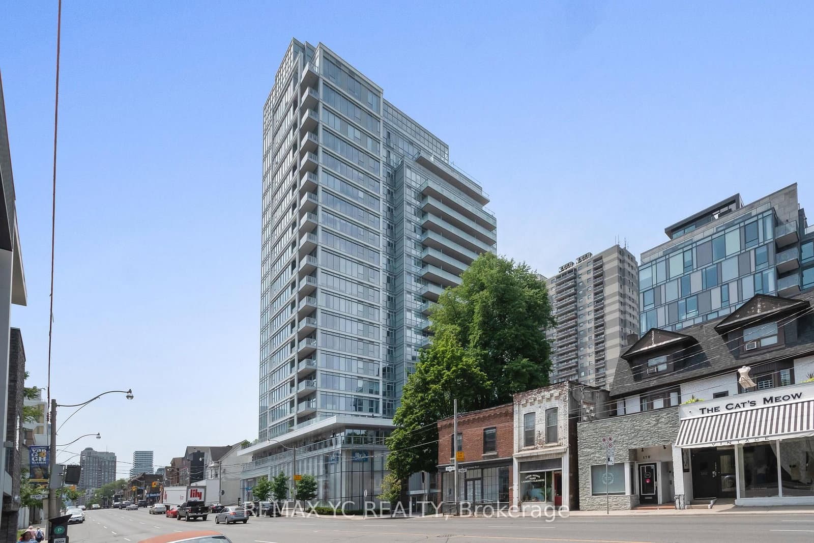 #1104 - 170 Avenue Road