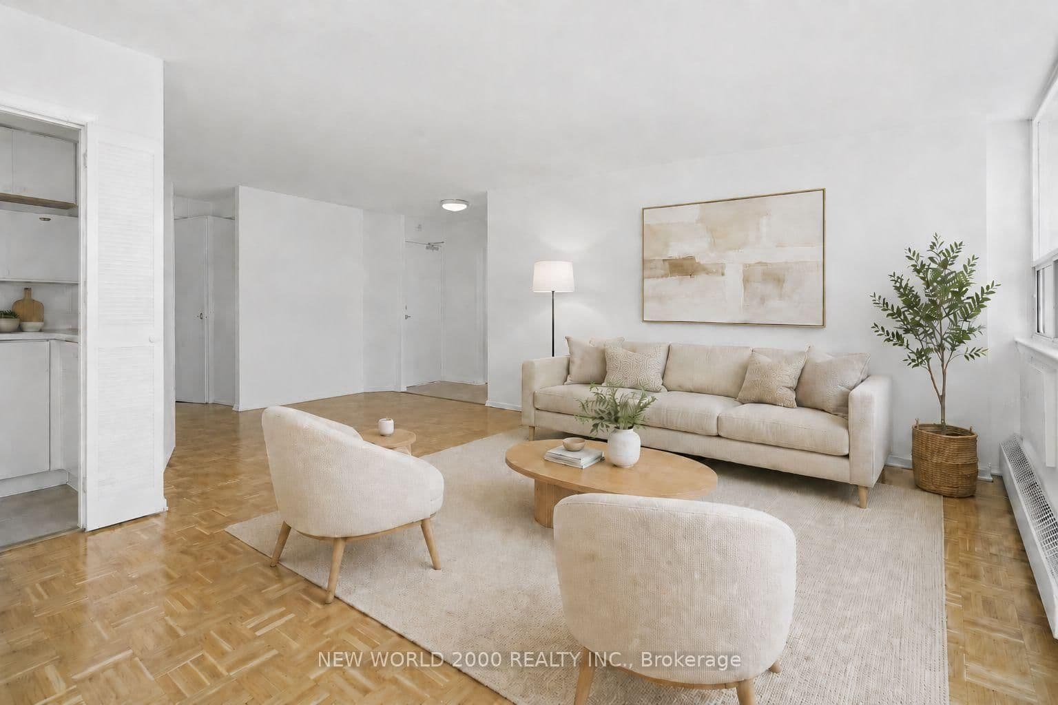 #308 - 33 Erskine Avenue