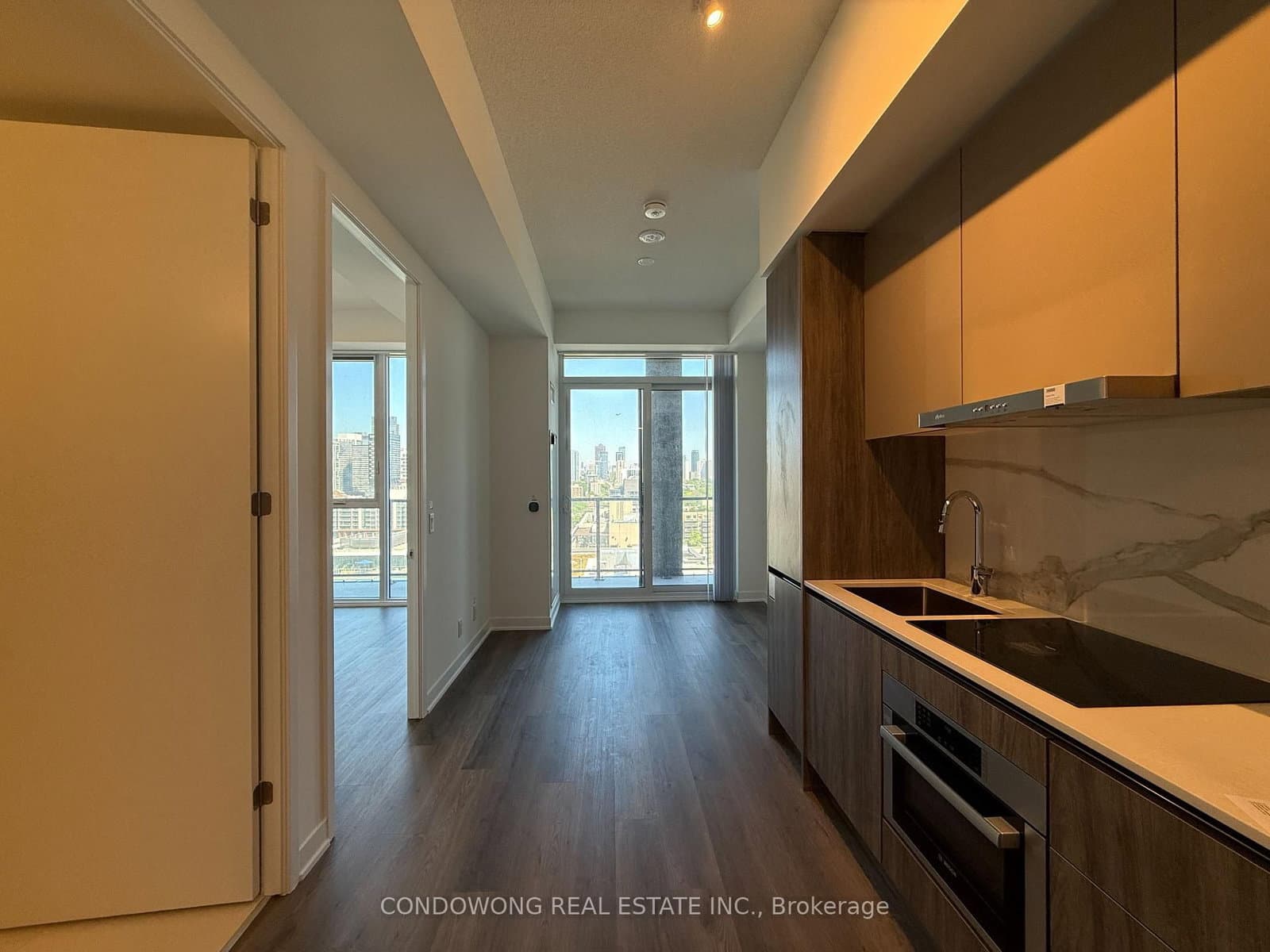 #2315 - 180 Front Street E