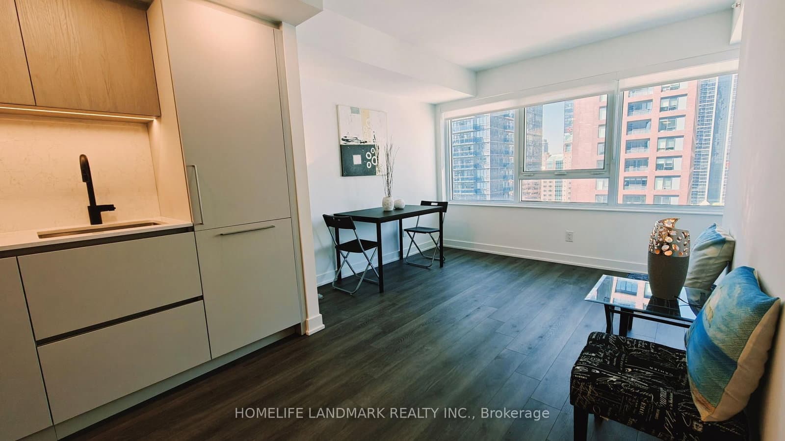 #1603 - 609 Sherbourne Street