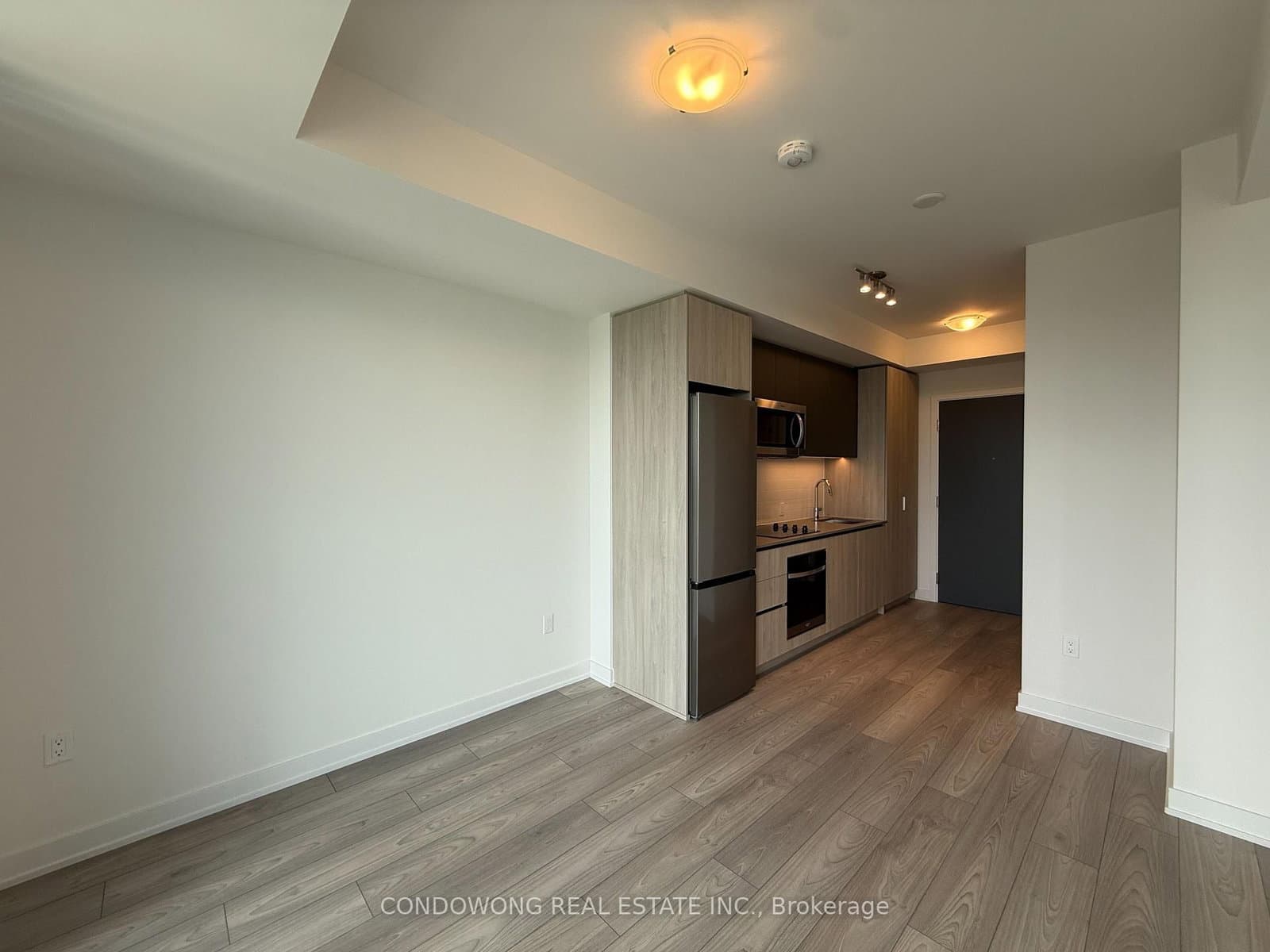 #3211 - 5858 Yonge Street