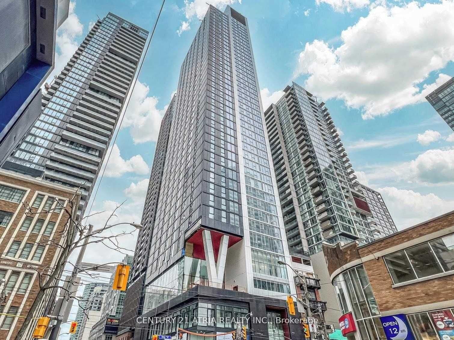 357 King Street W, Unit 706