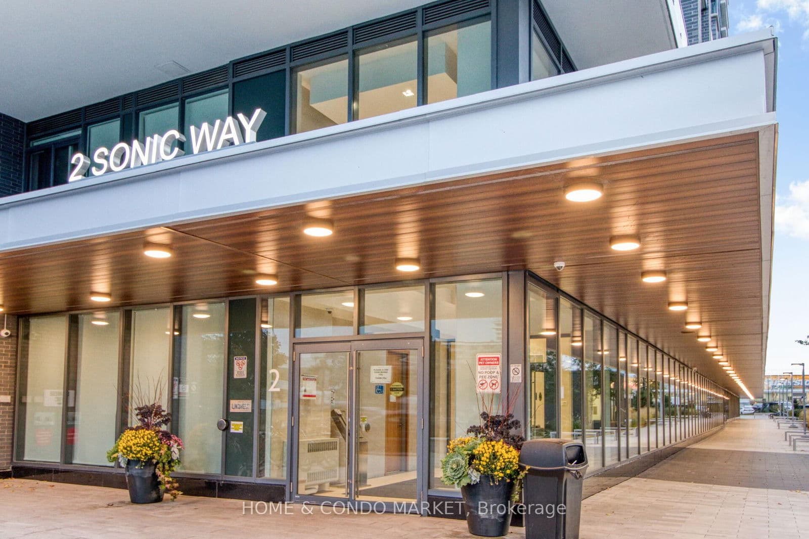 2 Sonic Way, Unit 411