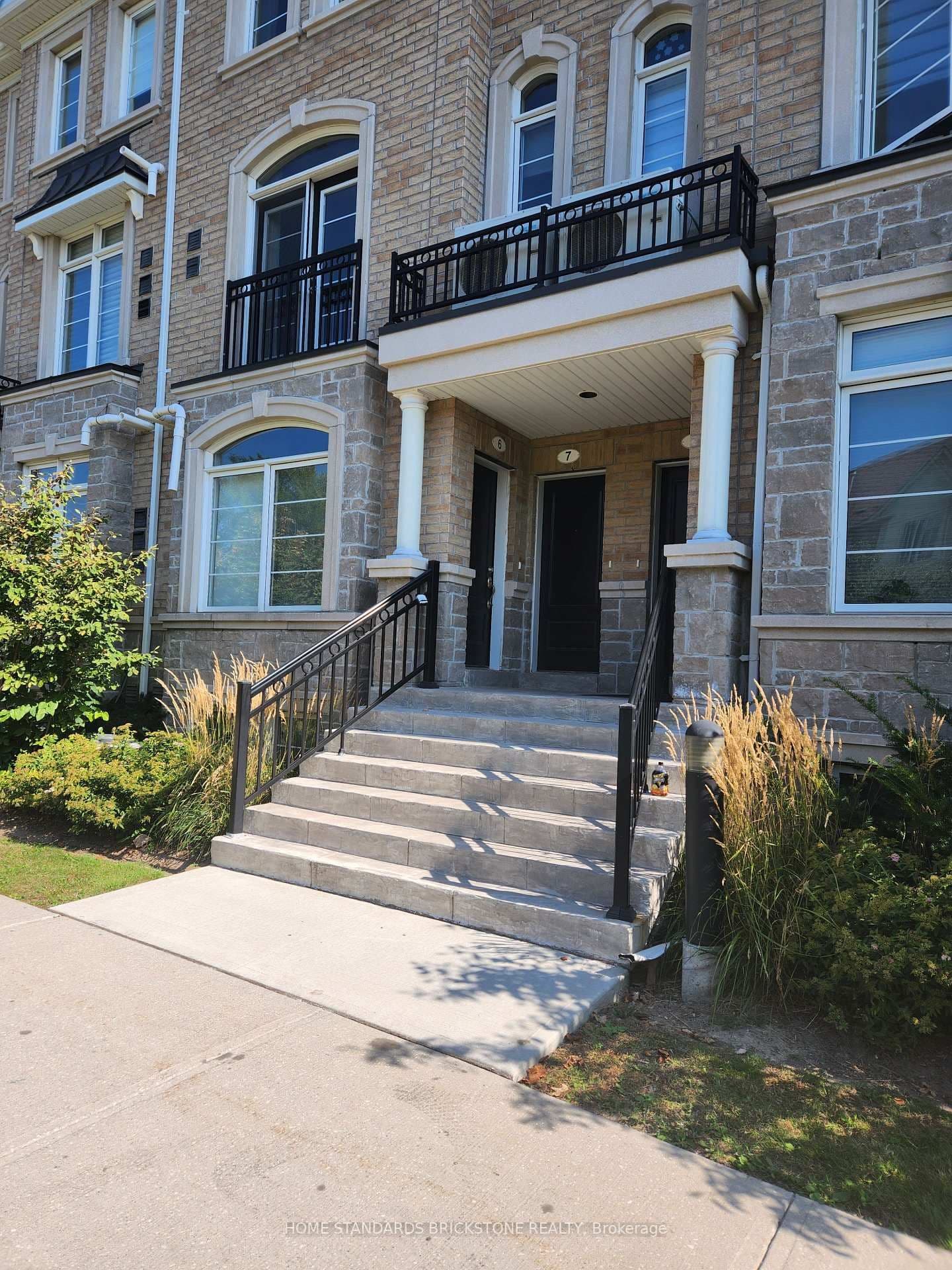 39 Drewry Avenue W, Unit 6