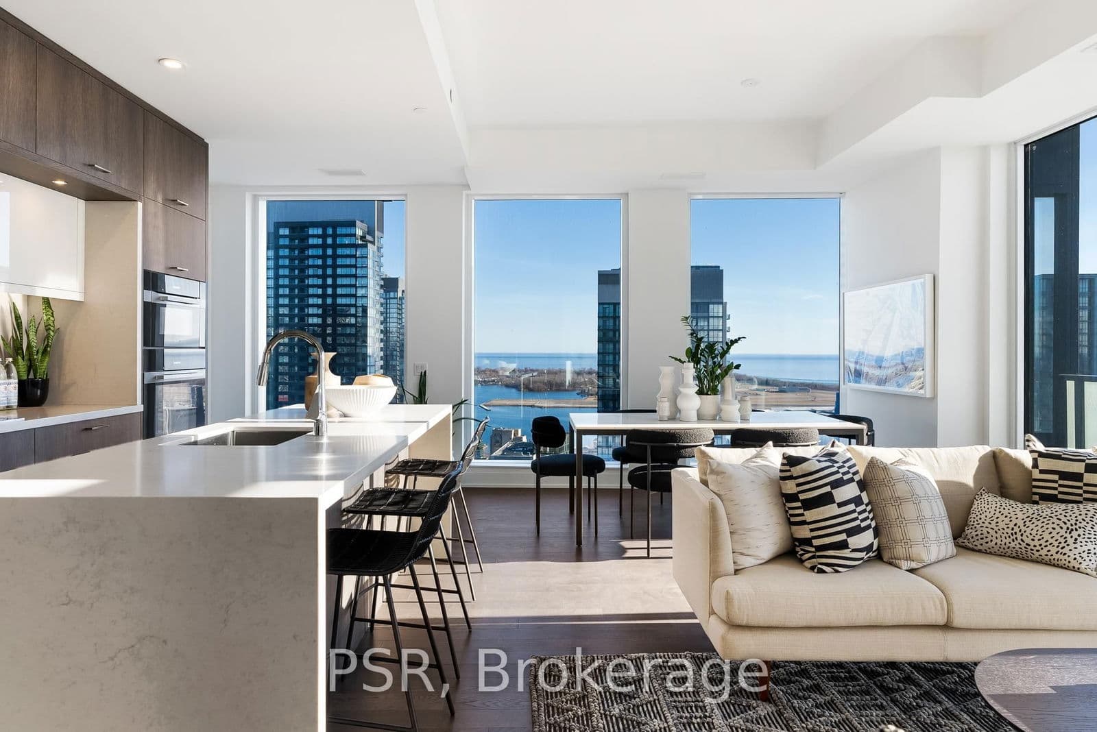 470 Front Street W, Unit 2713