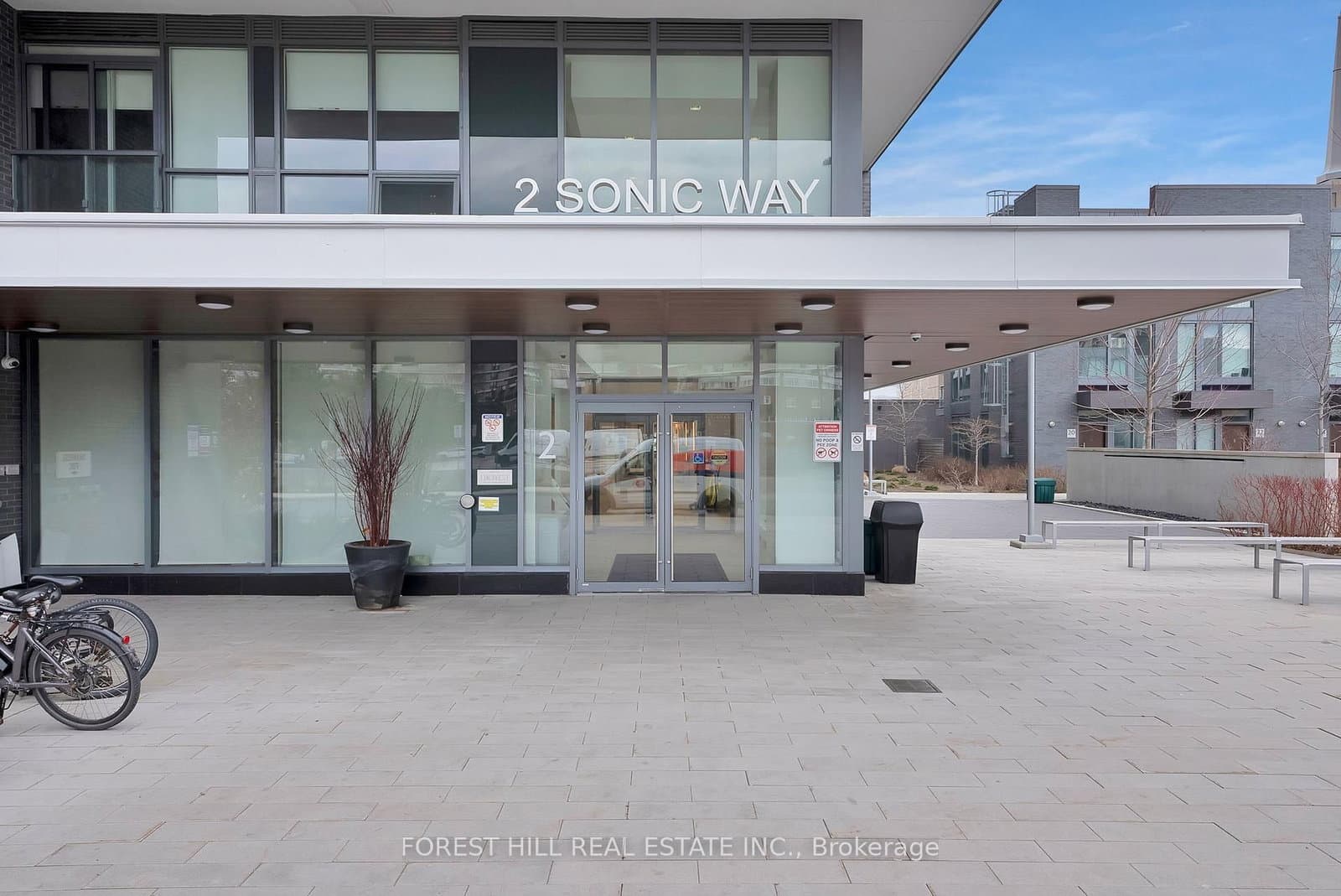 2 Sonic Way, Unit 1305
