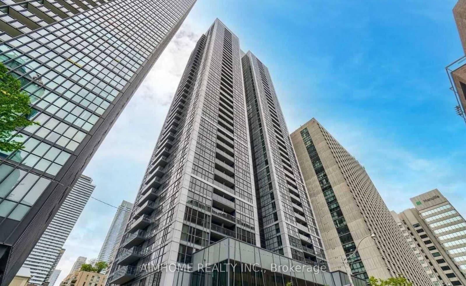 28 Ted Rogers Way, Unit 2612
