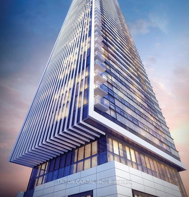 8 Cumberland Street, Unit 3905