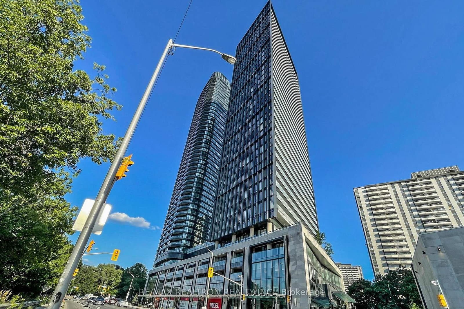575 Bloor Street E, Unit 1503