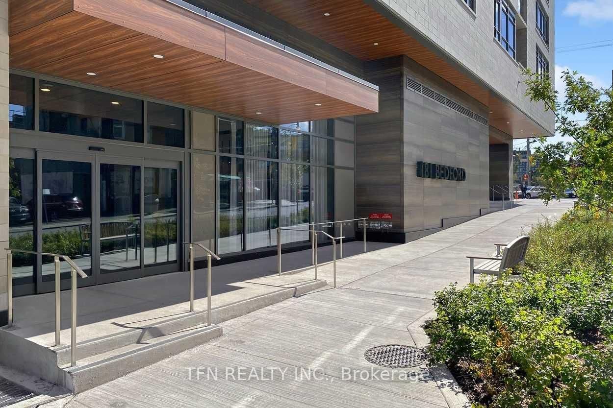 181 Bedford Road, Unit LPH03