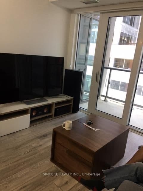 108 Peter Street, Unit 708