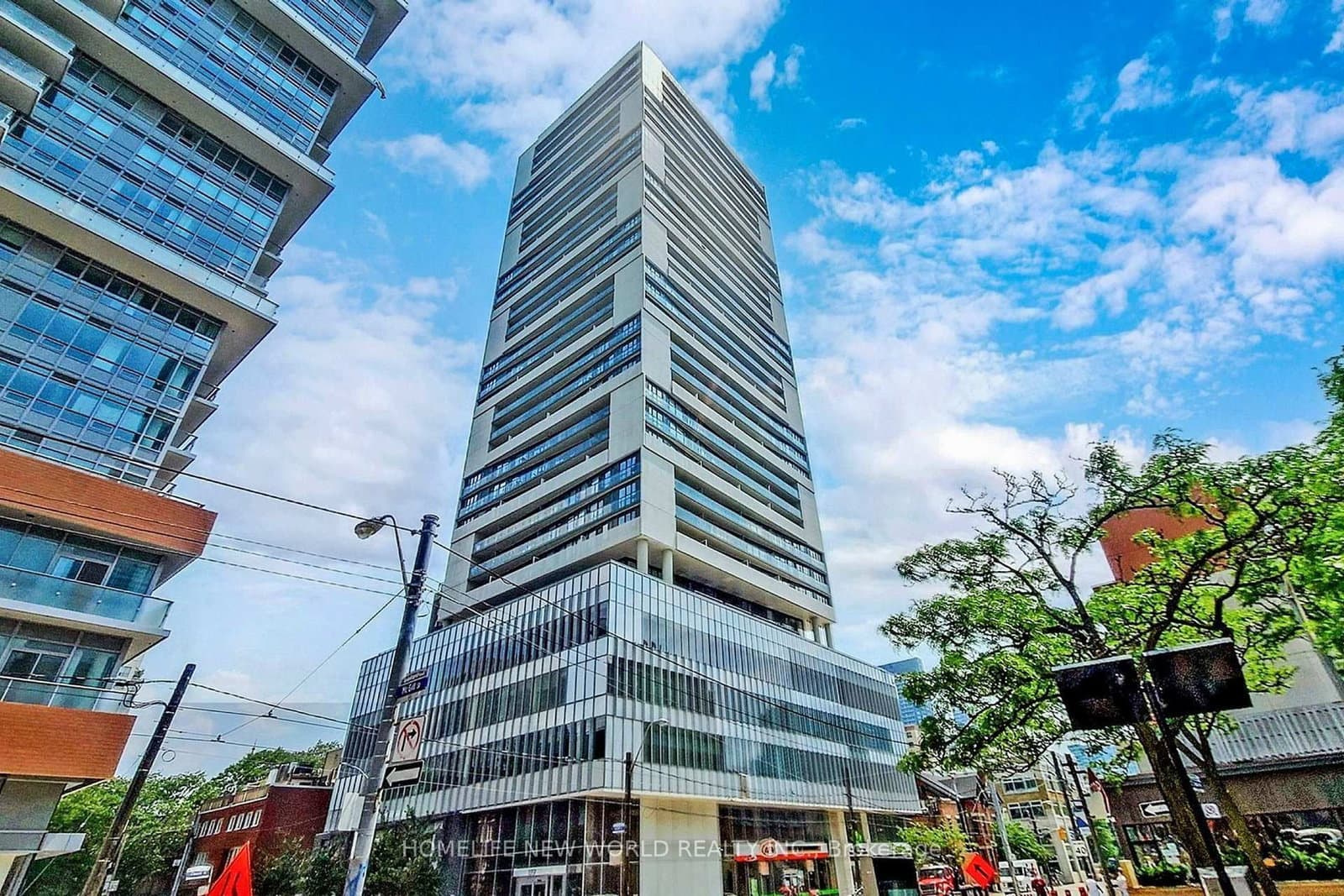 89 Mcgill Street, Unit 1005