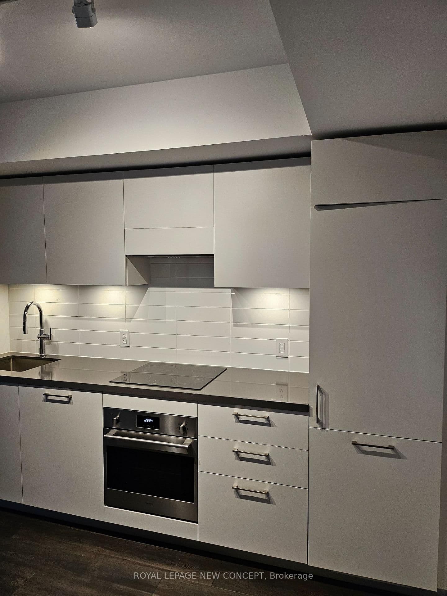 33 Frederick Todd Way, Unit 602