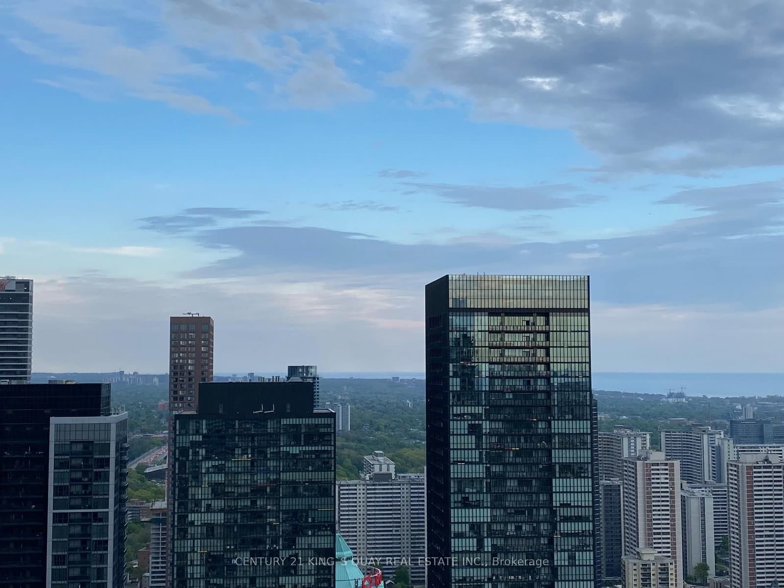 50 Charles Street E, Unit 4602