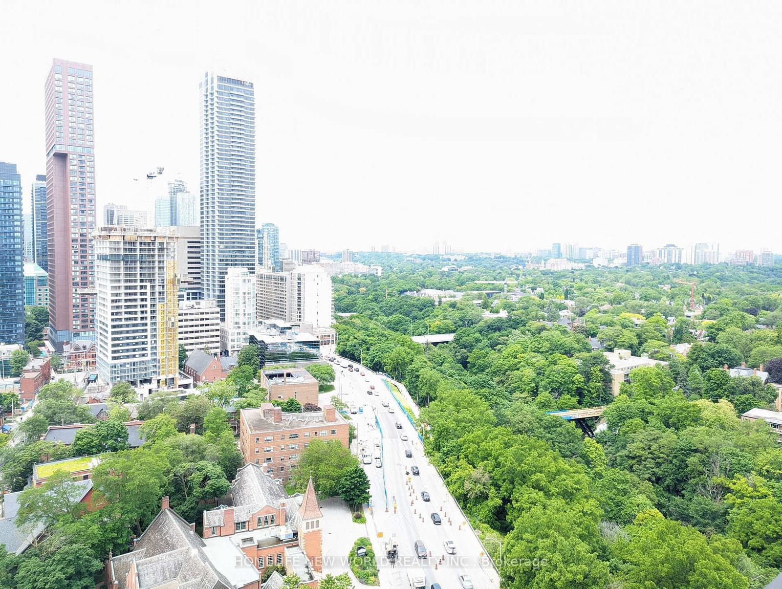 575 Bloor Street E, Unit 2202