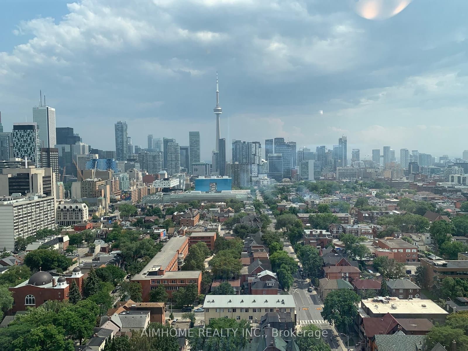 203 College Street, Unit 2209