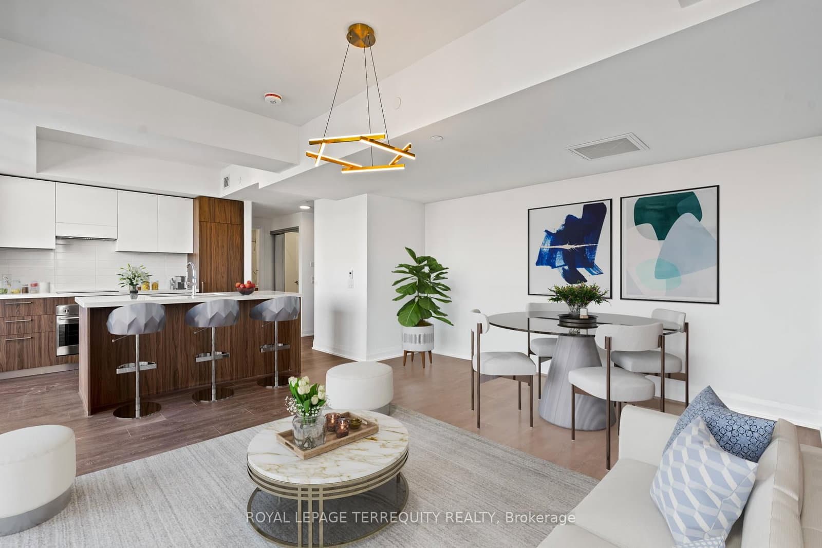 33 Frederick Todd Way, Unit 808