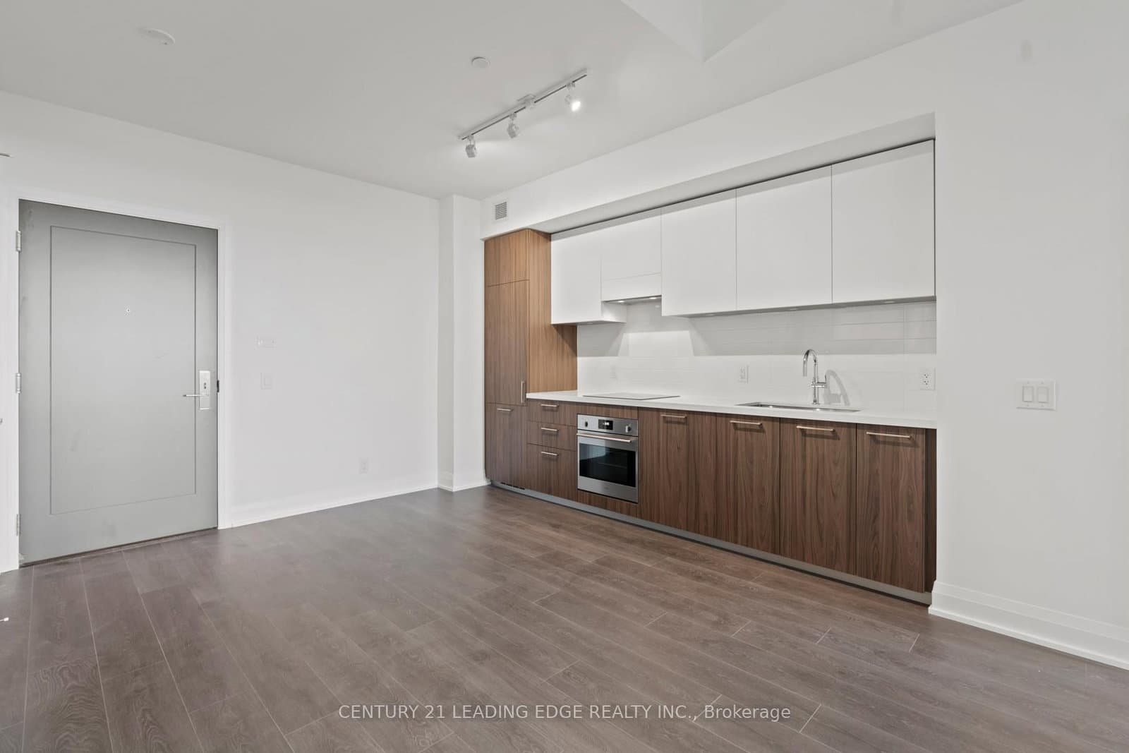 33 Frederick Todd Way, Unit 712