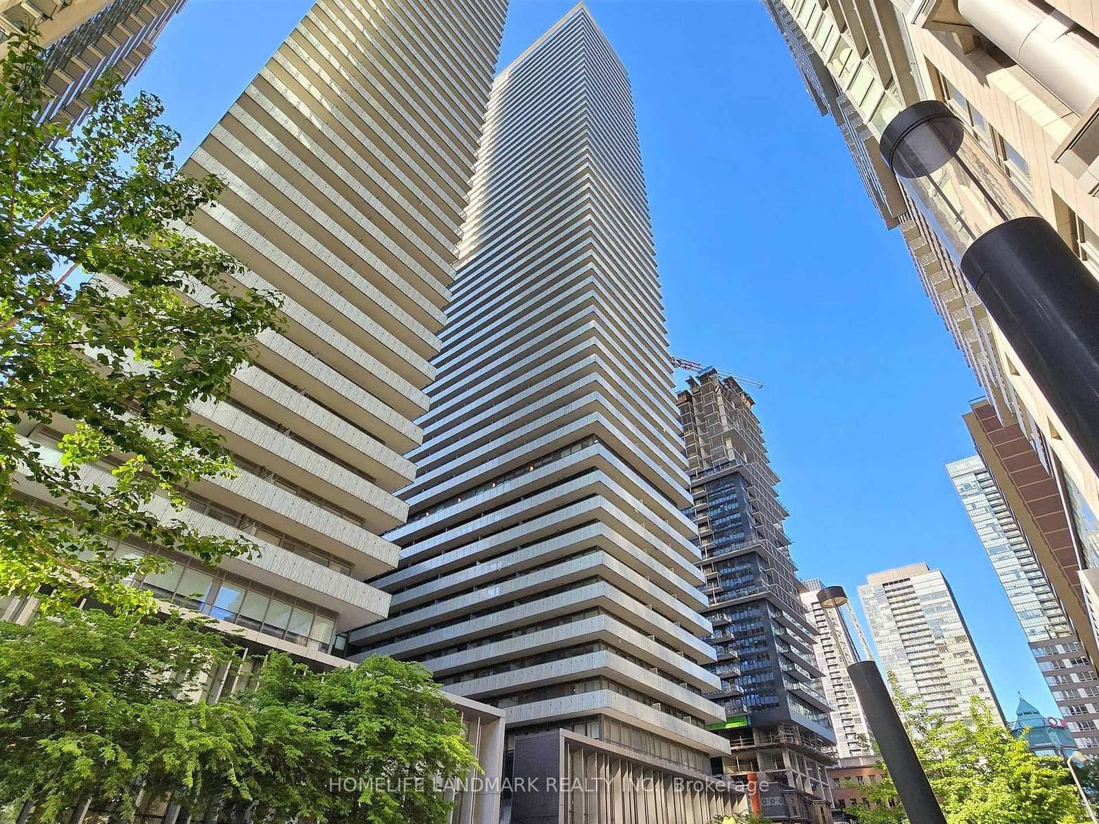 50 Charles Street E, Unit 3302