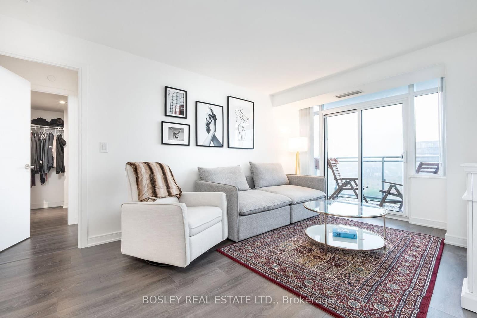 525 Adelaide Street W, Unit 1611