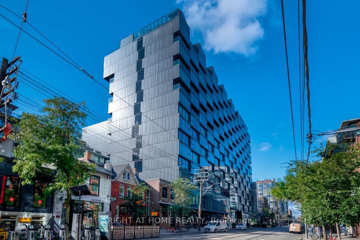 629 King Street W, Unit 419
