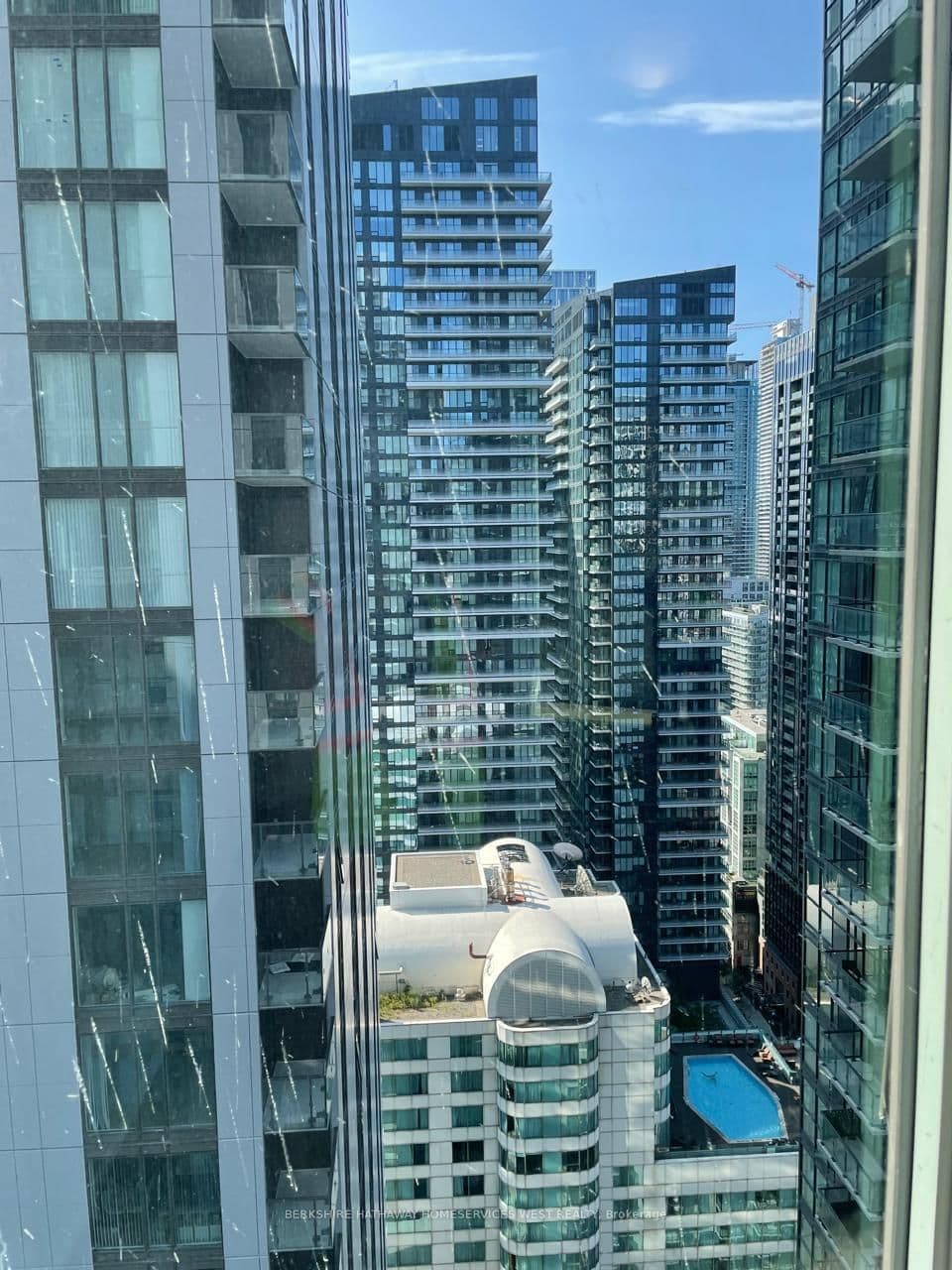 28 Widmer Street, Unit 3523