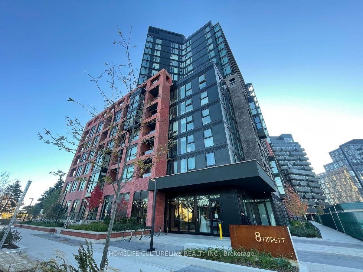 8 Tippett Road, Unit 1602