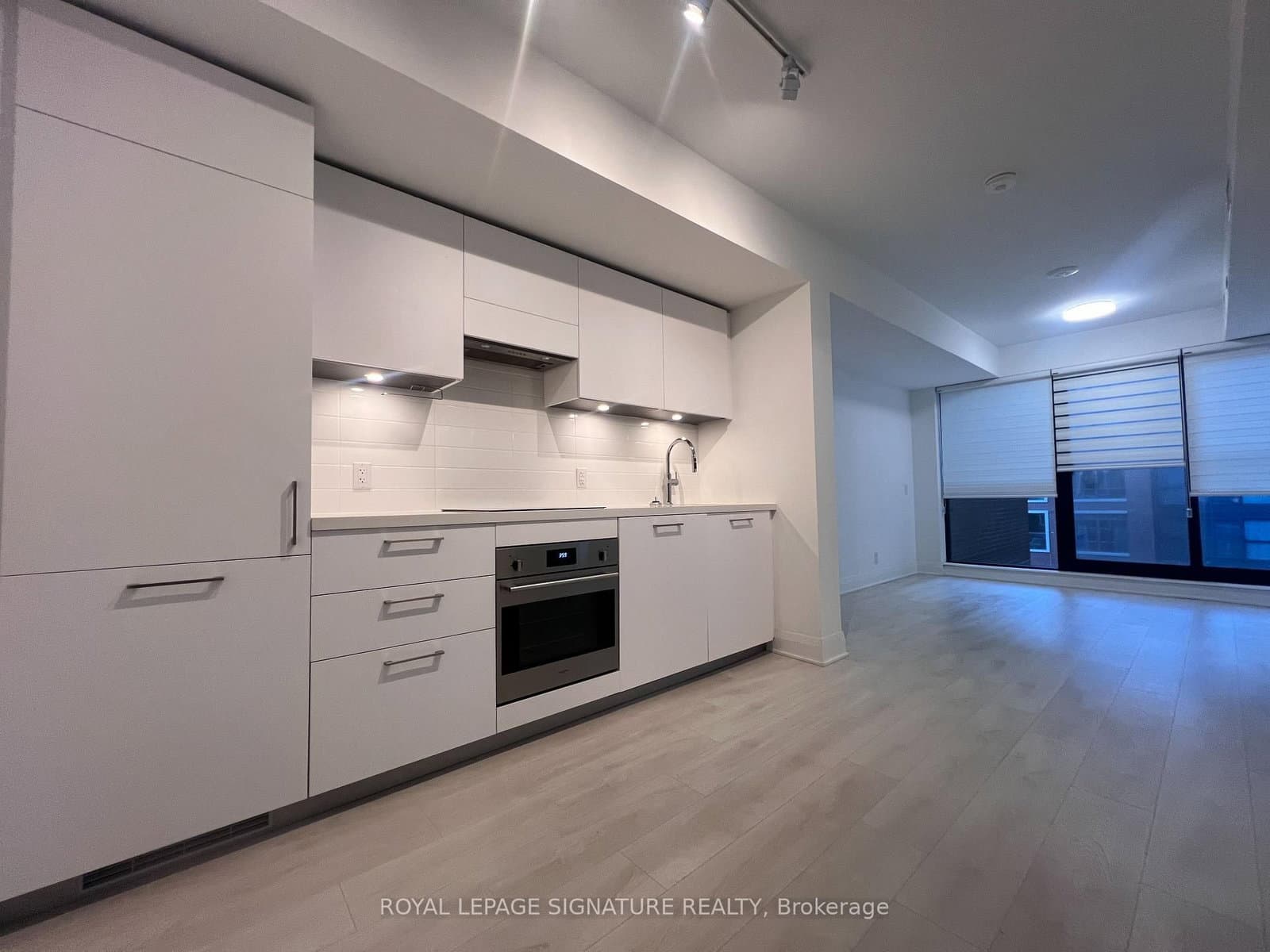 33 Frederick Todd Way, Unit 429