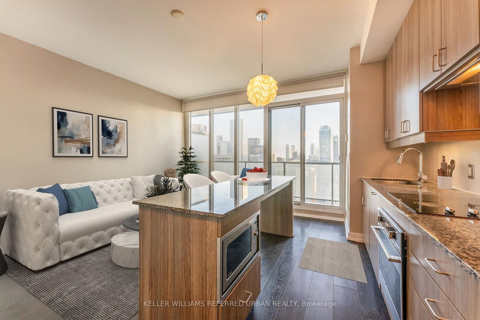 426 University Avenue, Unit 4206